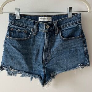 Abercrombie & Fitch Blue High-Waisted Mom Jean Short